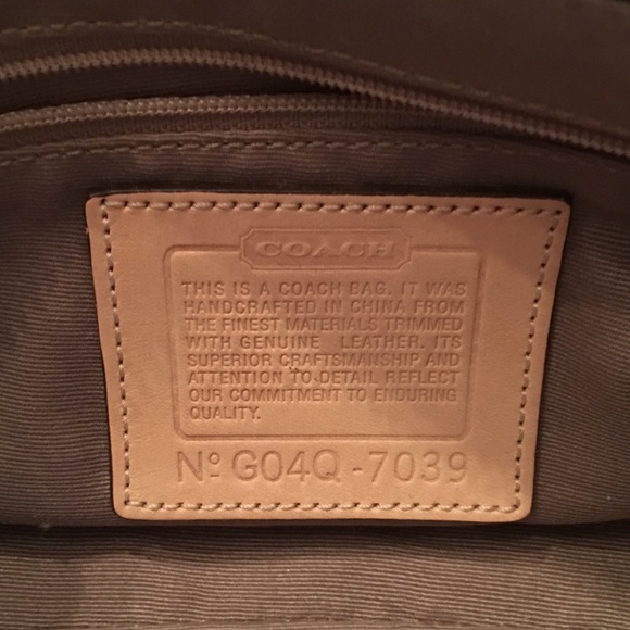 Coach hand bag - Picture 4 of 5